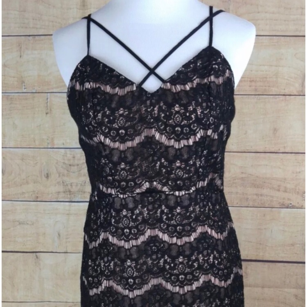 Black lace Bodycon dress